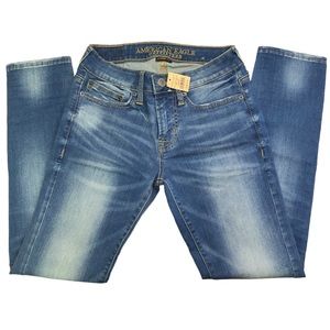 AMERICAN EAGLE OUTFITTERS Extreme Flex Blue Denim Skinny Jeans Size 26